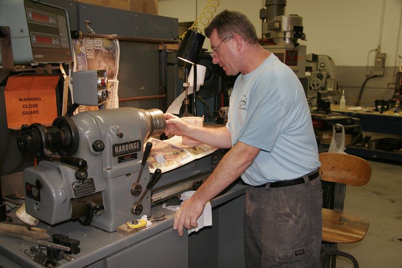 Glass / Quartz Grinding and Polishing Glass / Quartz Grinding and