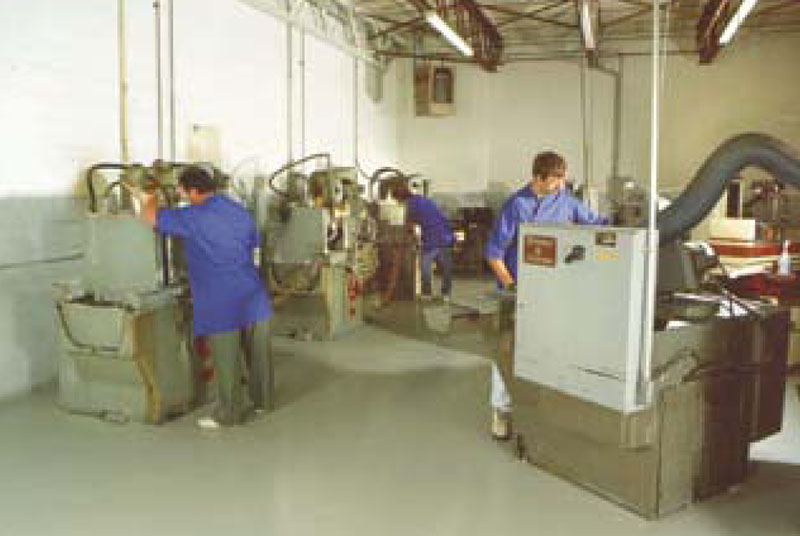 Glass / Quartz Grinding and Polishing Glass / Quartz Grinding and